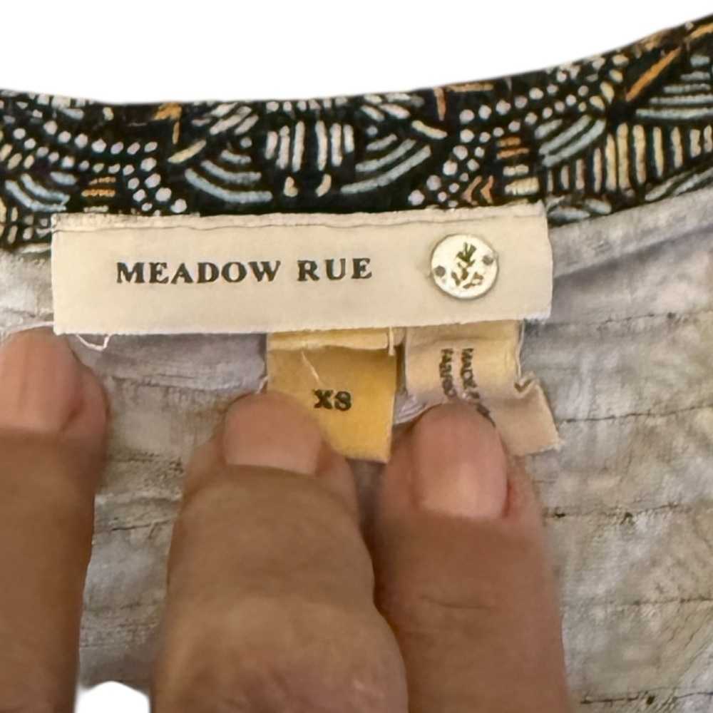 Anthropologie Meadow Rue Marion Pleated Top XS Flutter Sleeves #1651 - Picture 6 of 8